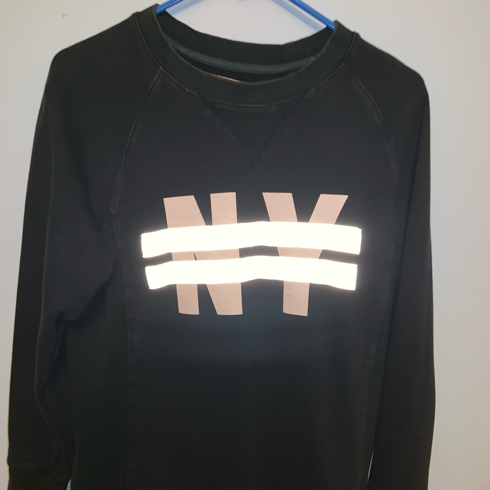 Kith Never Forget Sweater